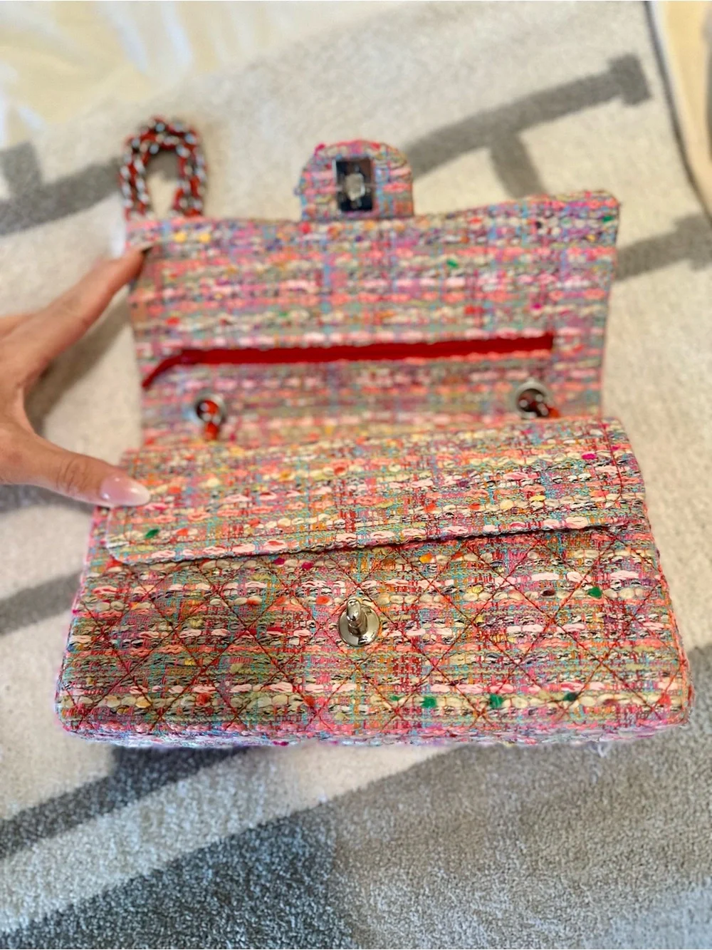 Classic Medium Tweed Double Flap Bag Pristine Condition🔥🩷100% authentic - Picture 11 of 12